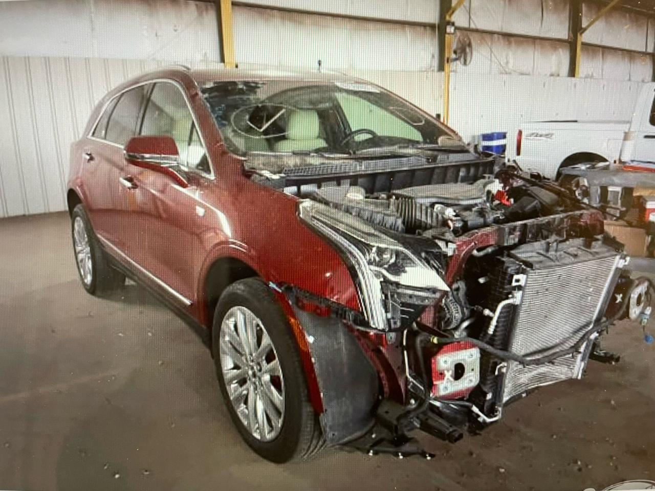 CADILLAC XT5 PREMIUM LUXURY