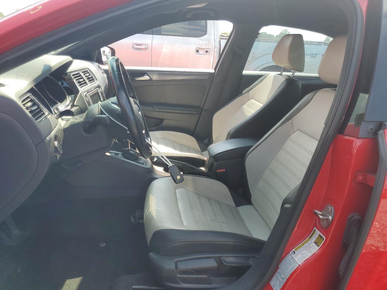 VOLKSWAGEN JETTA SPORT