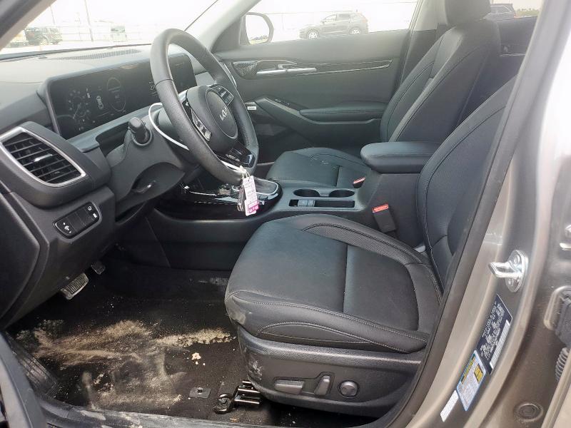 2025 KIA SELTOS SX KNDETCA7XS7760201