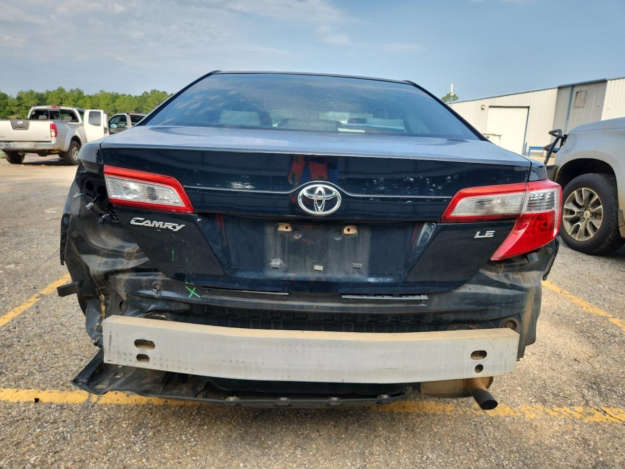 TOYOTA CAMRY L