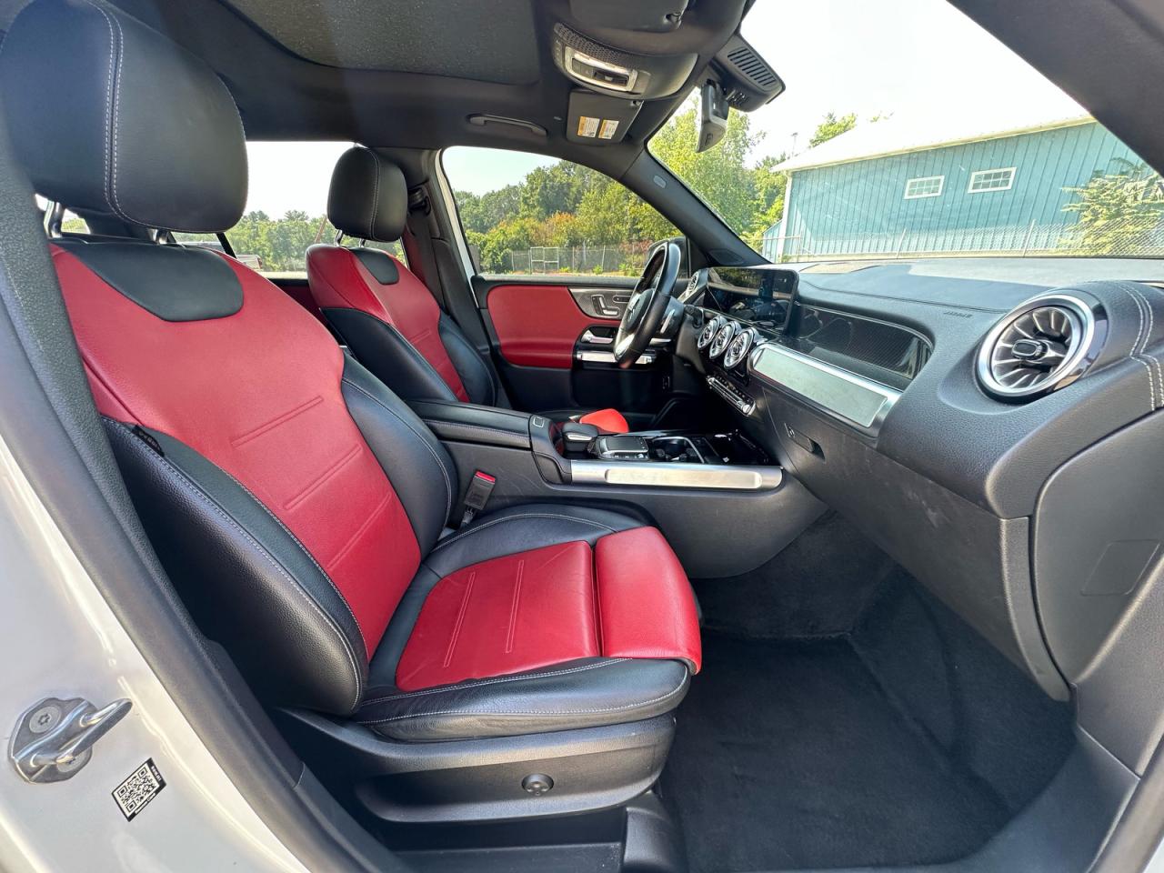 MERCEDES-BENZ GLB-CLASS 250