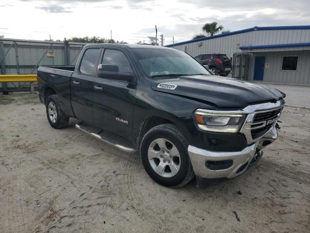 2019 RAM 1500 BIG H 1C6RREBT1KN568353