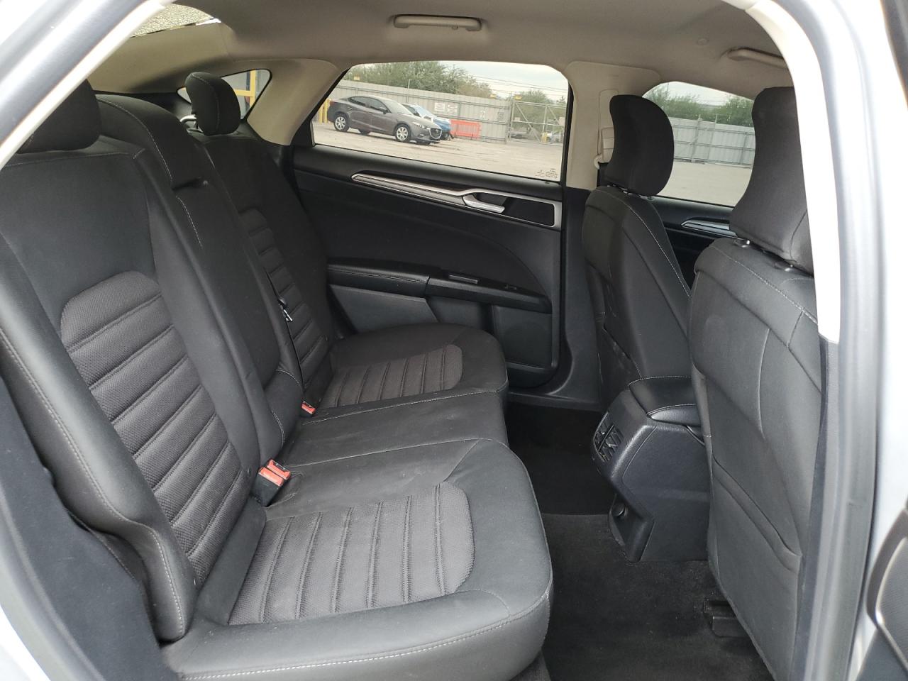 FORD FUSION SE HYBRID