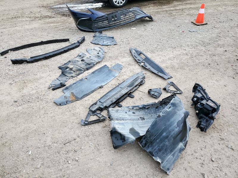 2021 TOYOTA CAMRY LE 4T1C31AK1MU567533