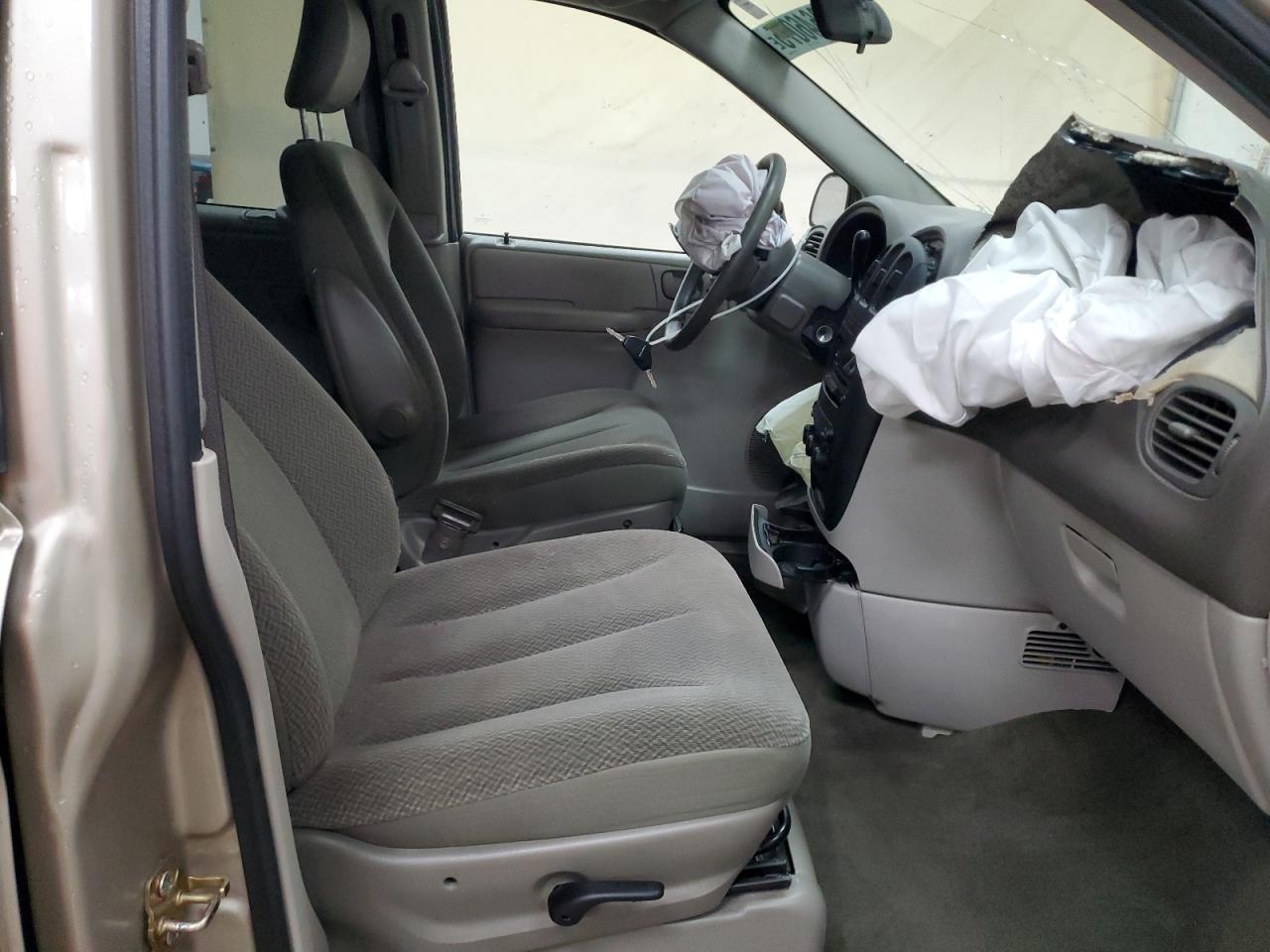 Lot #3280373986 2006 DODGE CARAVAN SE