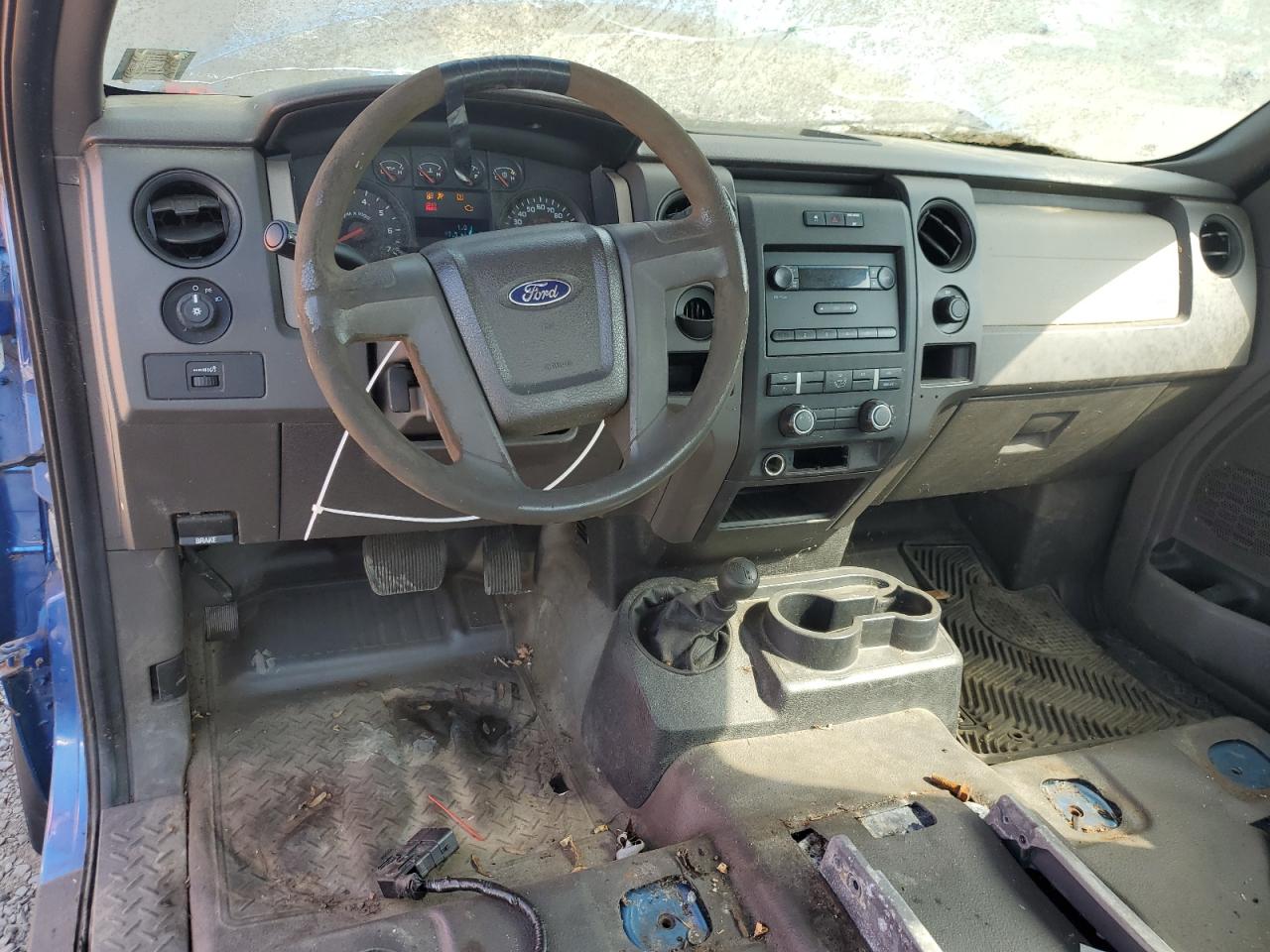 FORD F-150 SUPER CAB