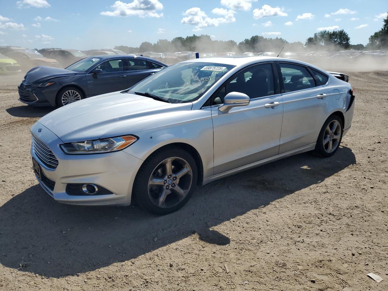 FORD FUSION SE
