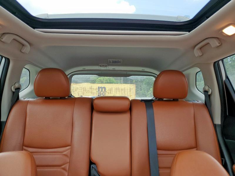 2017 NISSAN ROGUE SV 5N1AT2MV2HC848562