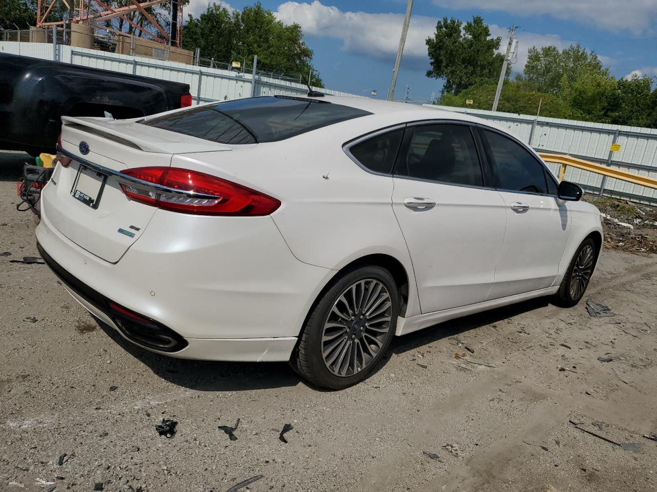 FORD FUSION SE