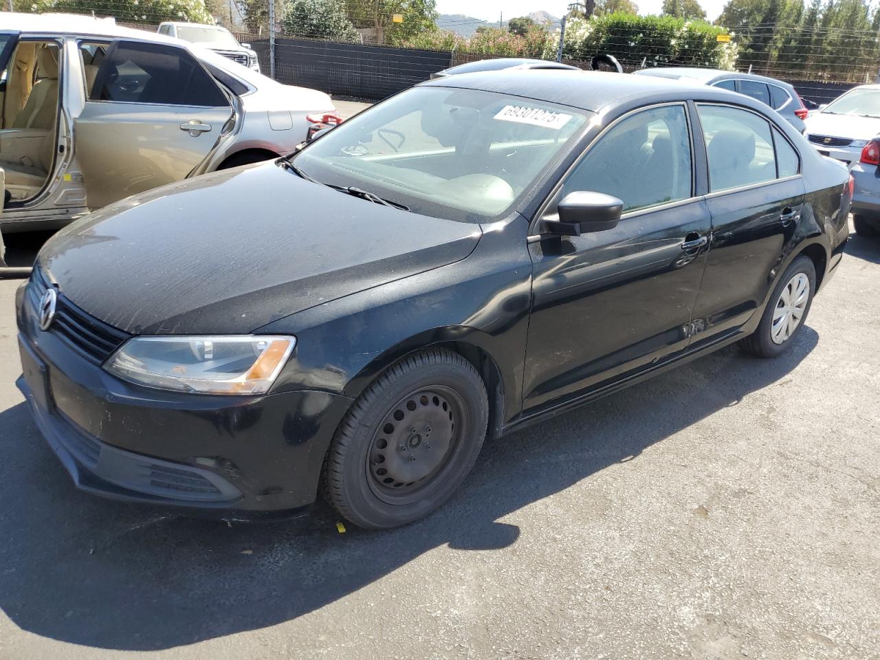 VOLKSWAGEN JETTA BASE