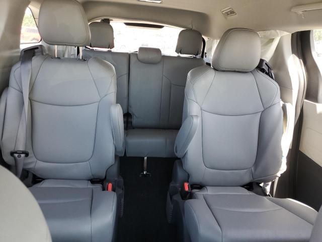 2024 TOYOTA SIENNA XLE 5TDJSKFC2RS150634