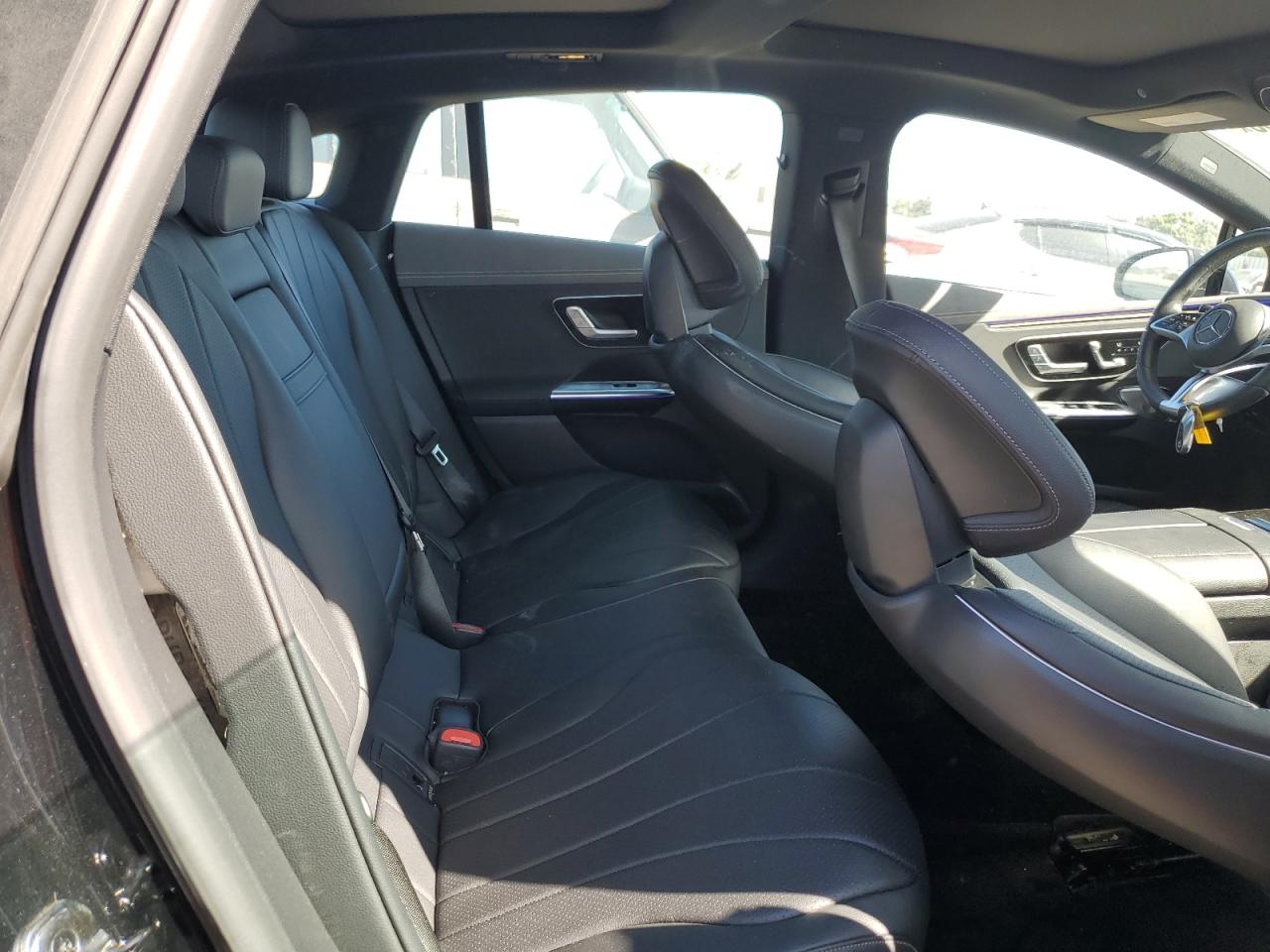 MERCEDES-BENZ EQE 350 4MATIC