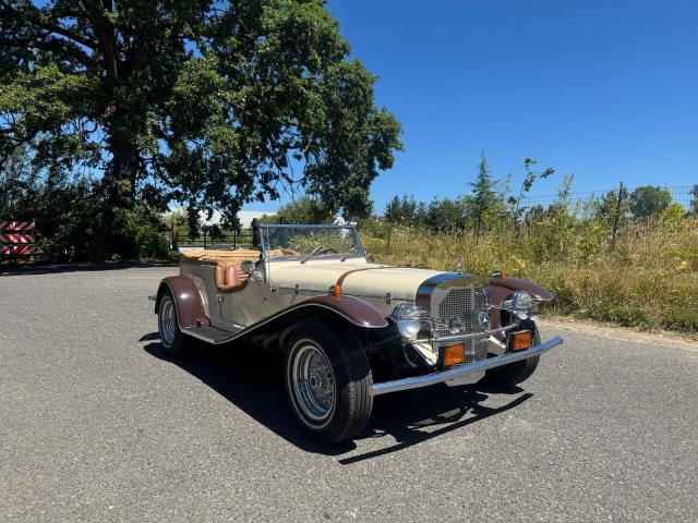 MERCEDES-BENZ GAZEL KIT 1929 two tone   0R1142016605 photo #1