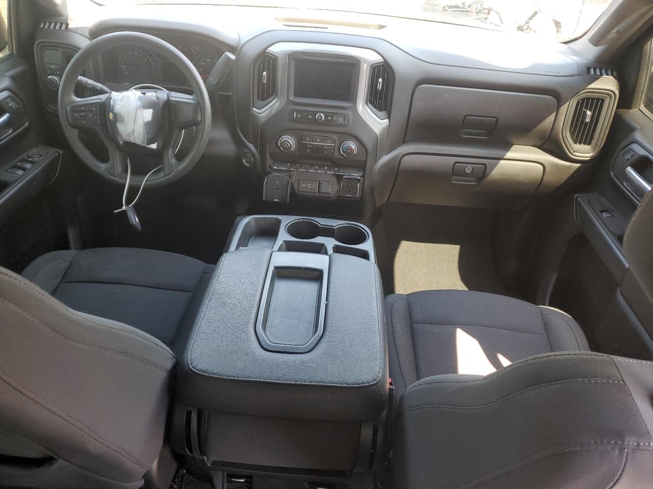 CHEVROLET SILVERADO C1500 CUSTOM