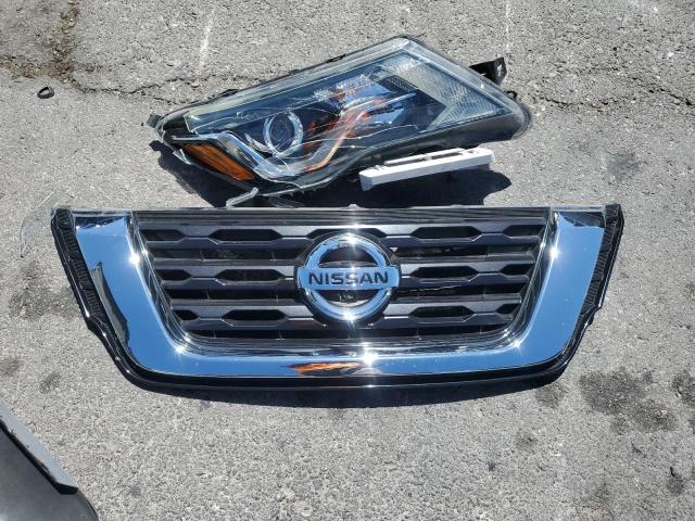 2018 NISSAN PATHFINDER S 5N1DR2MN1JC625060