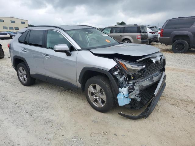 2022 TOYOTA RAV4 XLE 2T3W1RFV9NC203326