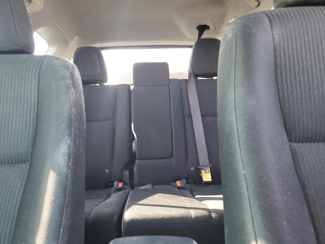 2018 TOYOTA RAV4 LE - JTMZFREV6JJ193362
