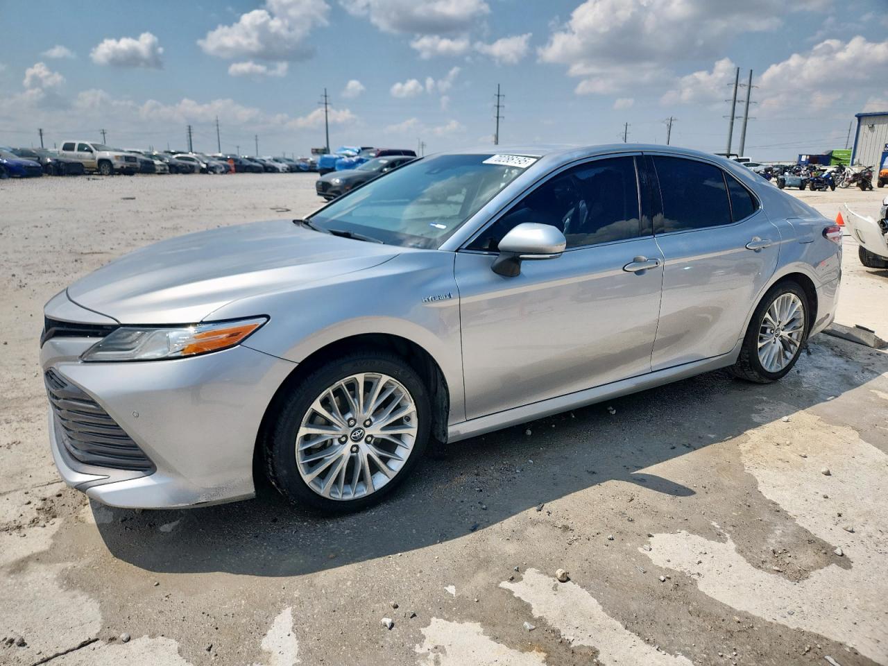 TOYOTA CAMRY HYBRID