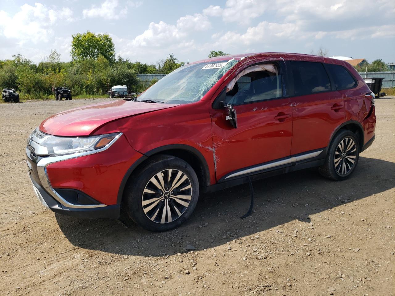 MITSUBISHI OUTLANDER SE