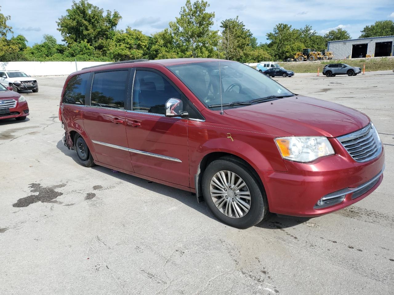 CHRYSLER TOWN & COUNTRY TOURING L