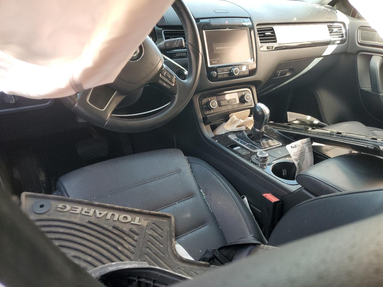 VOLKSWAGEN TOUAREG V6