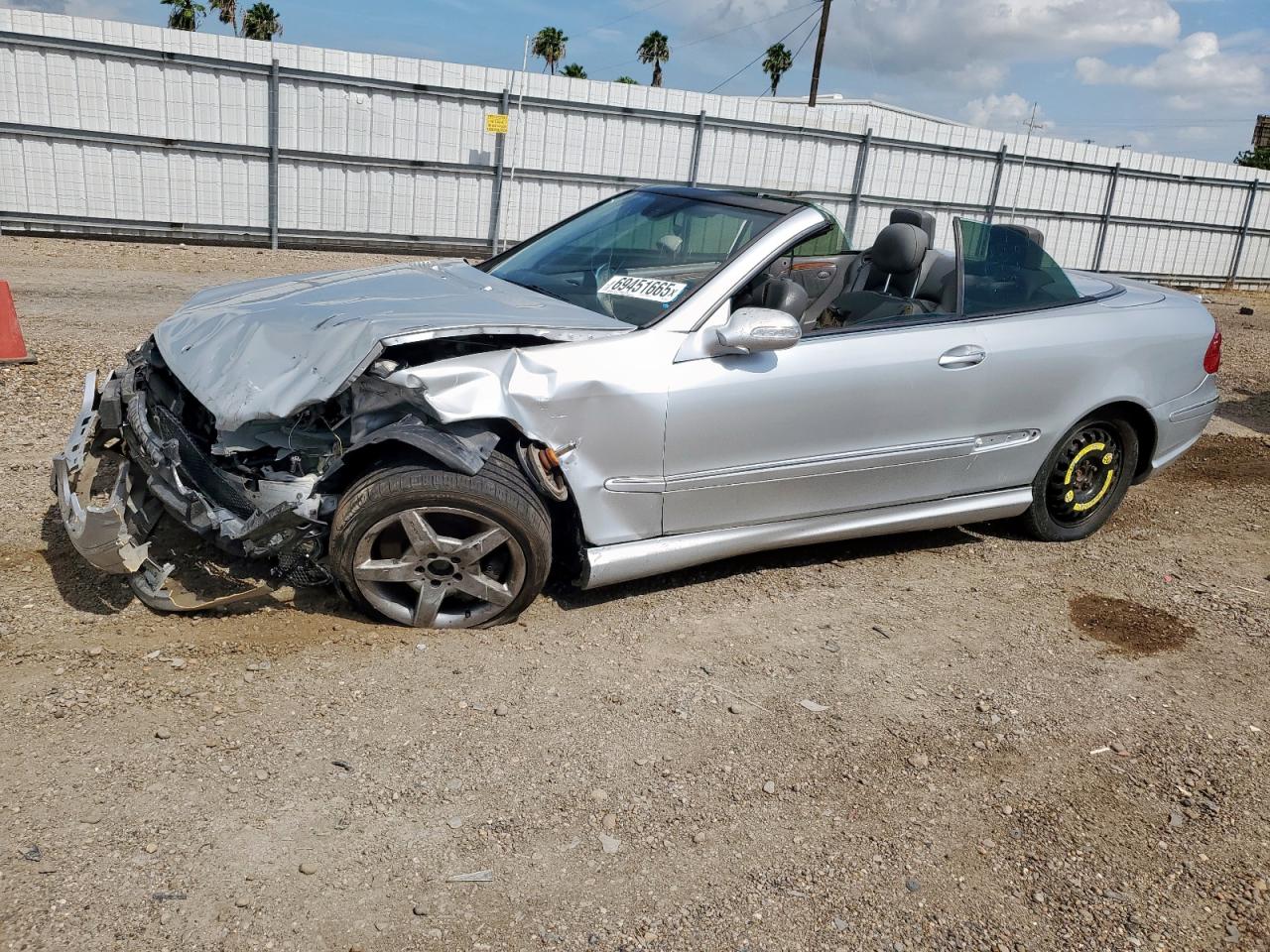  Salvage Mercedes-Benz Clk-class