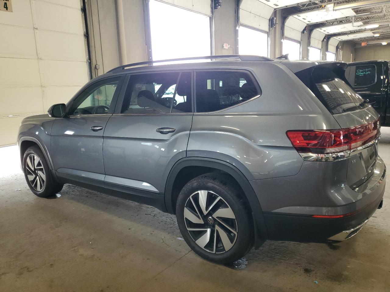 VOLKSWAGEN ATLAS SE