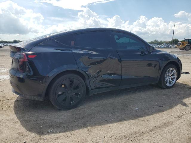 2024 TESLA MODEL Y 7SAYGDED4RF015491