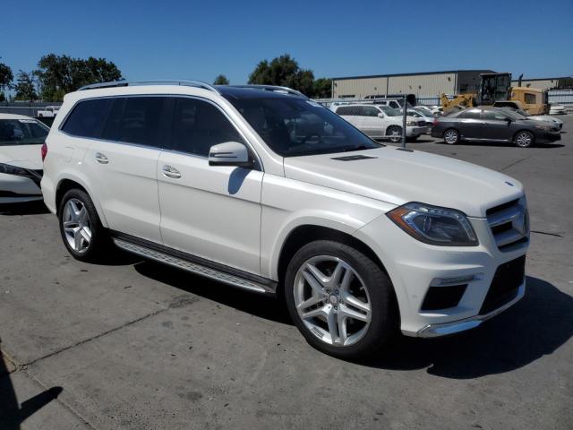 2015 MERCEDES-BENZ GL 550 4MA 4JGDF7DE1FA489683
