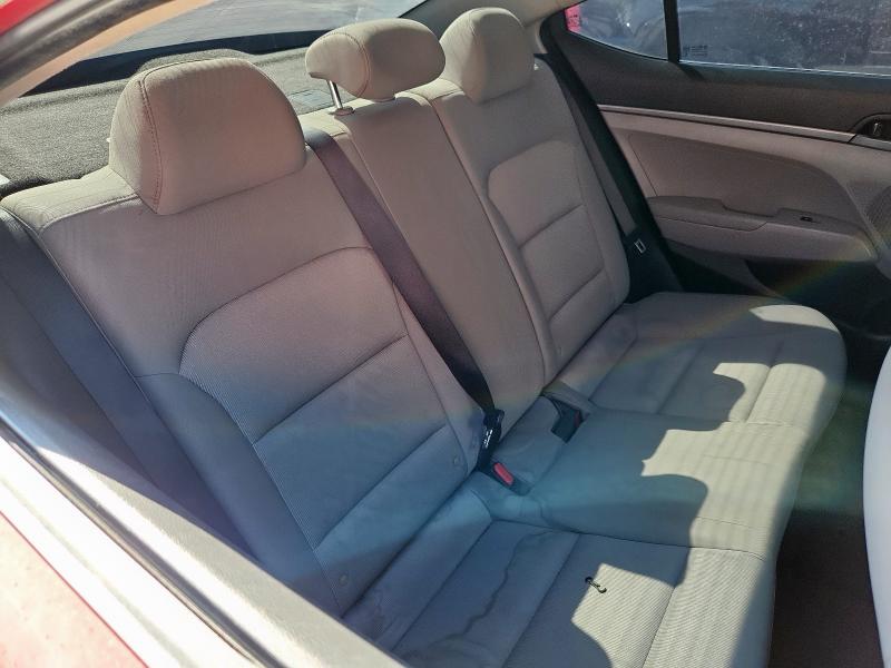 2017 HYUNDAI ELANTRA SE KMHD74LF0HU071266