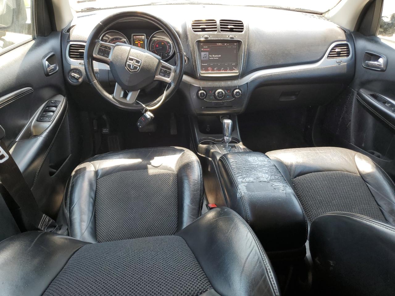 DODGE JOURNEY CROSSROAD