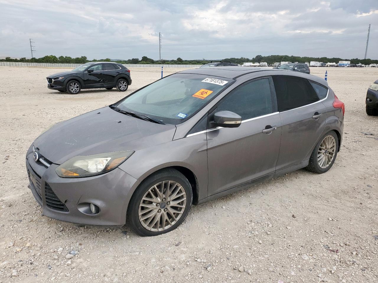 FORD FOCUS TITANIUM