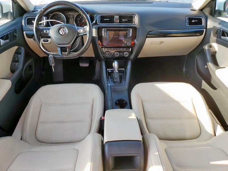 2017 VOLKSWAGEN JETTA SEL 3VWL17AJXHM409557