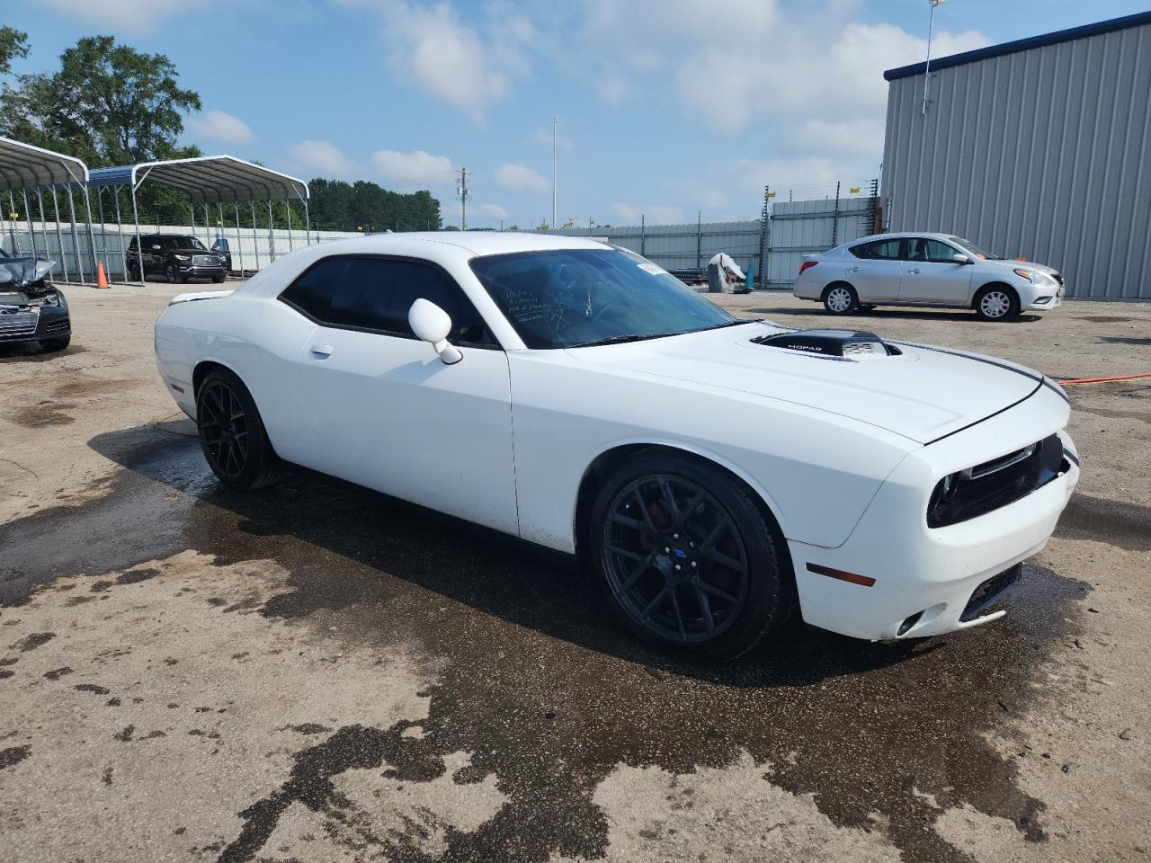DODGE CHALLENGER SXT PLUS