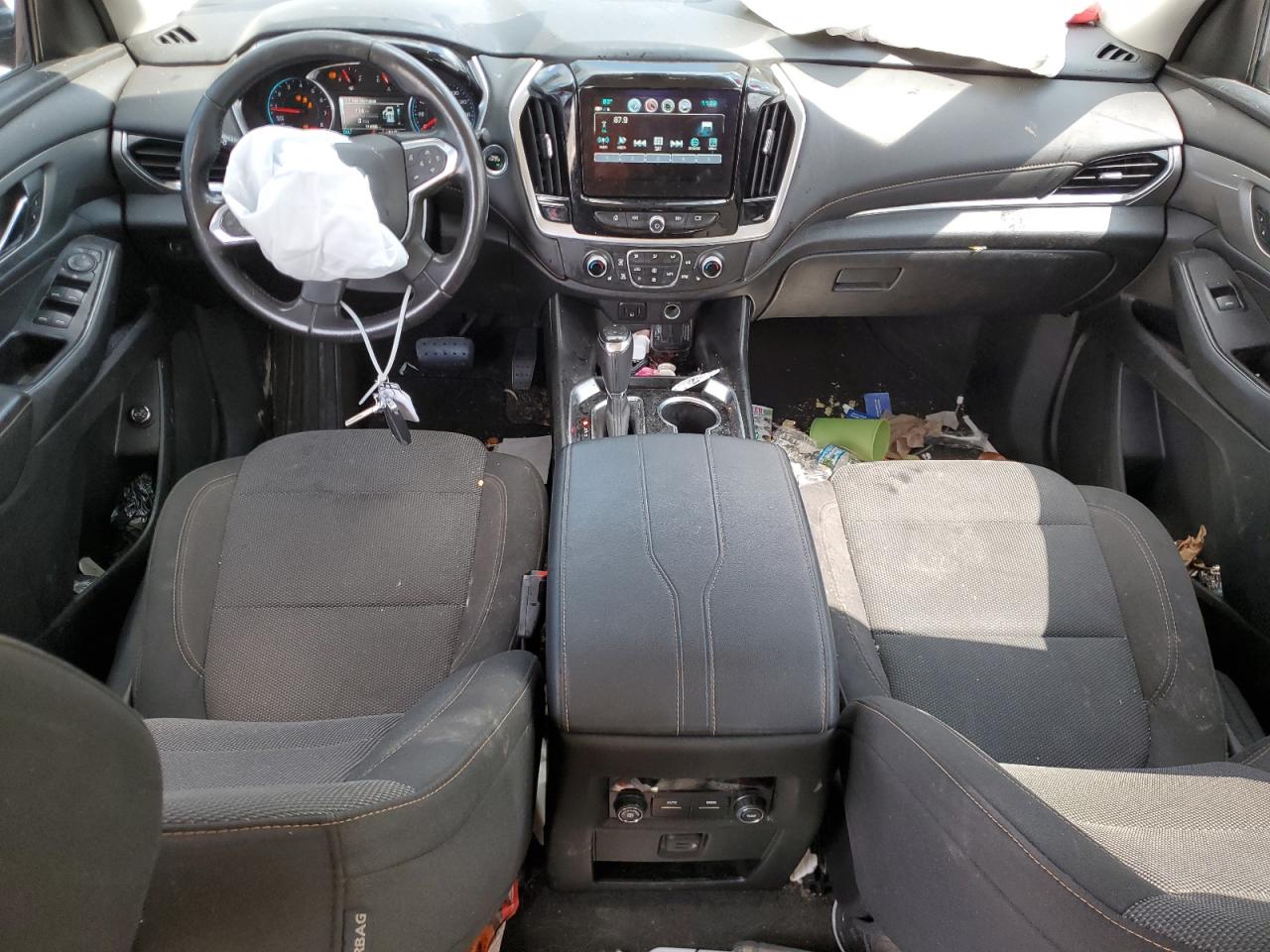 CHEVROLET TRAVERSE LT