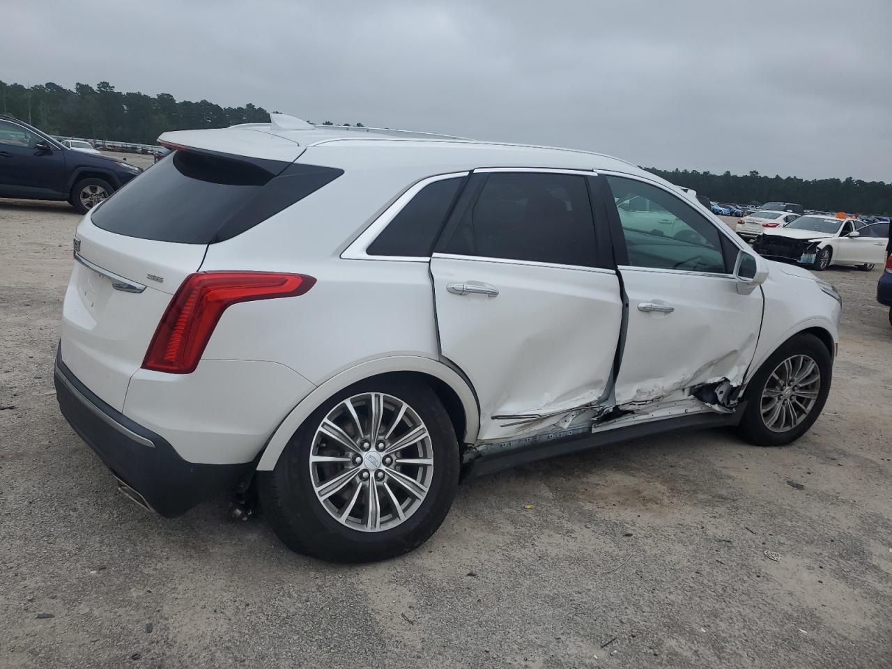 CADILLAC XT5 LUXURY