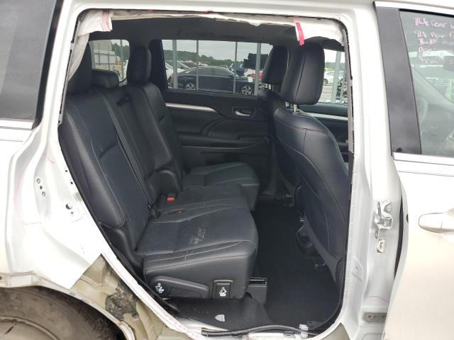 2018 TOYOTA HIGHLANDER 5TDJZRFH4JS523886