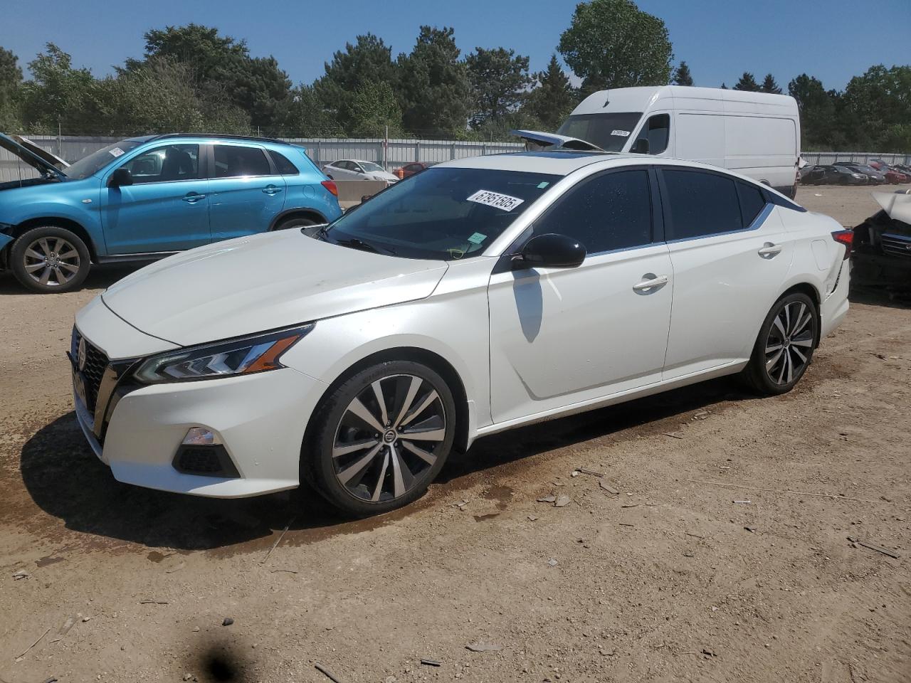 NISSAN ALTIMA SR