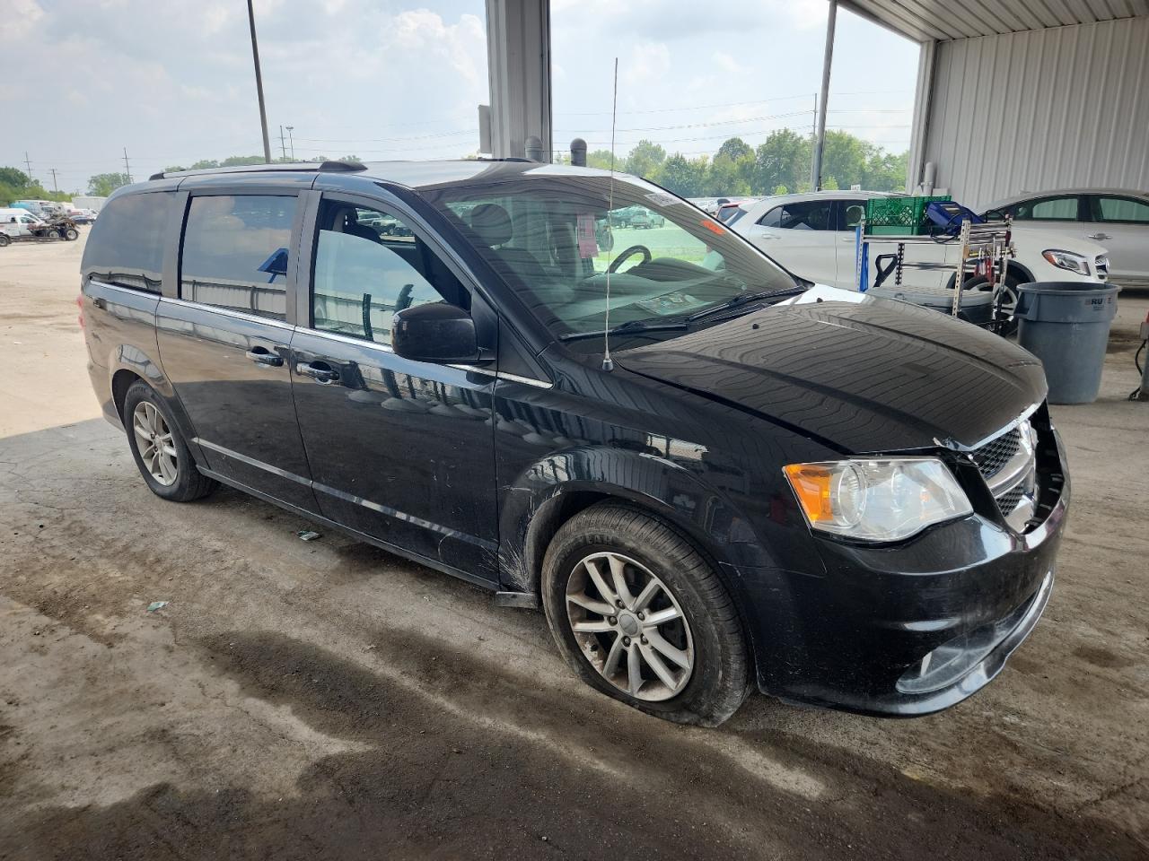 DODGE GRAND CARAVAN SXT