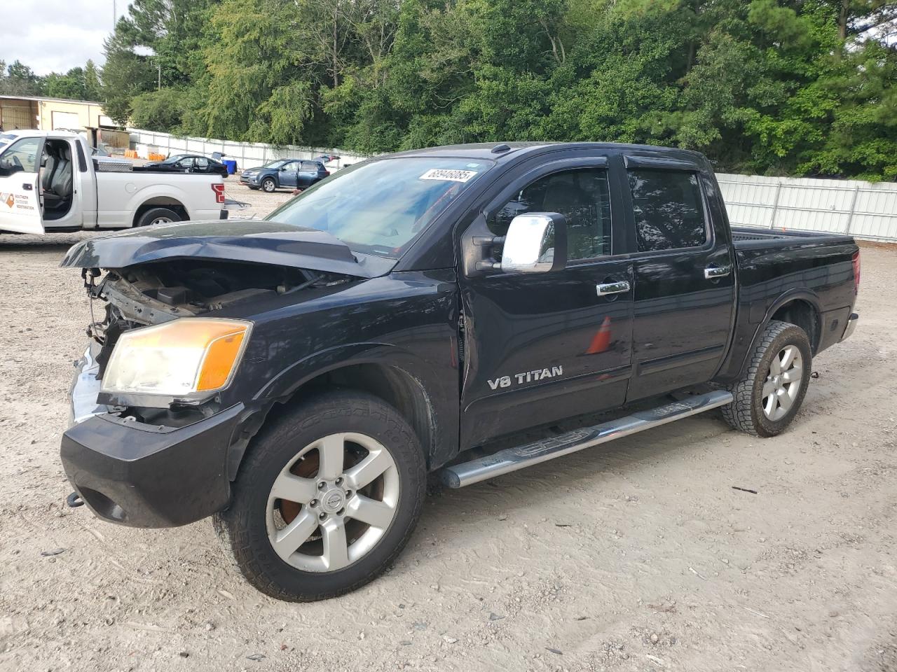 NISSAN TITAN S