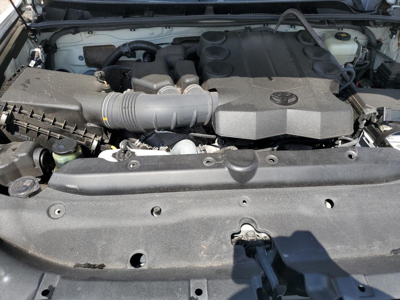 TOYOTA 4RUNNER SR5/SR5 PREMIUM