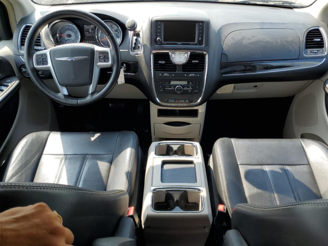 CHRYSLER TOWN & COUNTRY TOURING