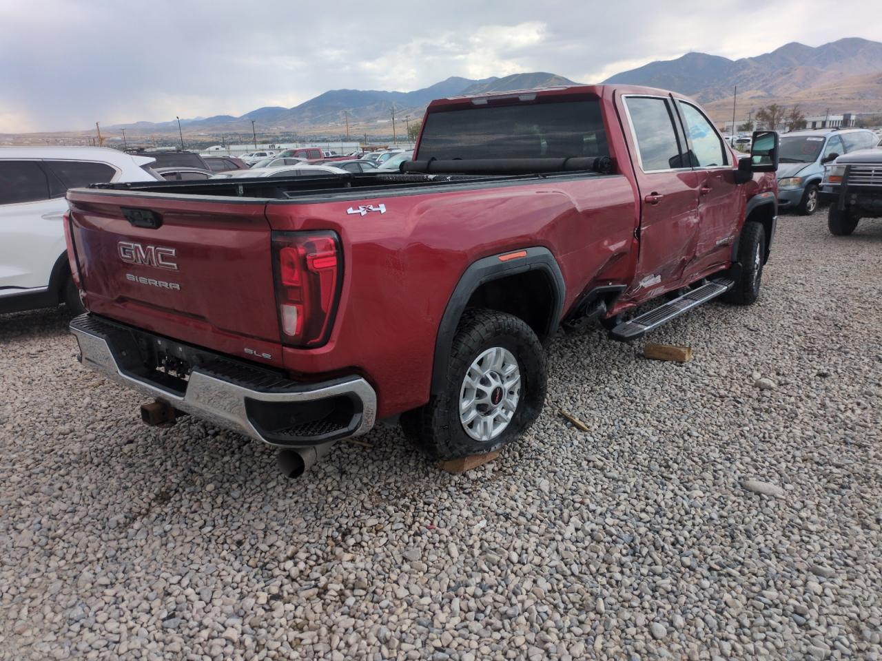 GMC SIERRA K2500 SLE