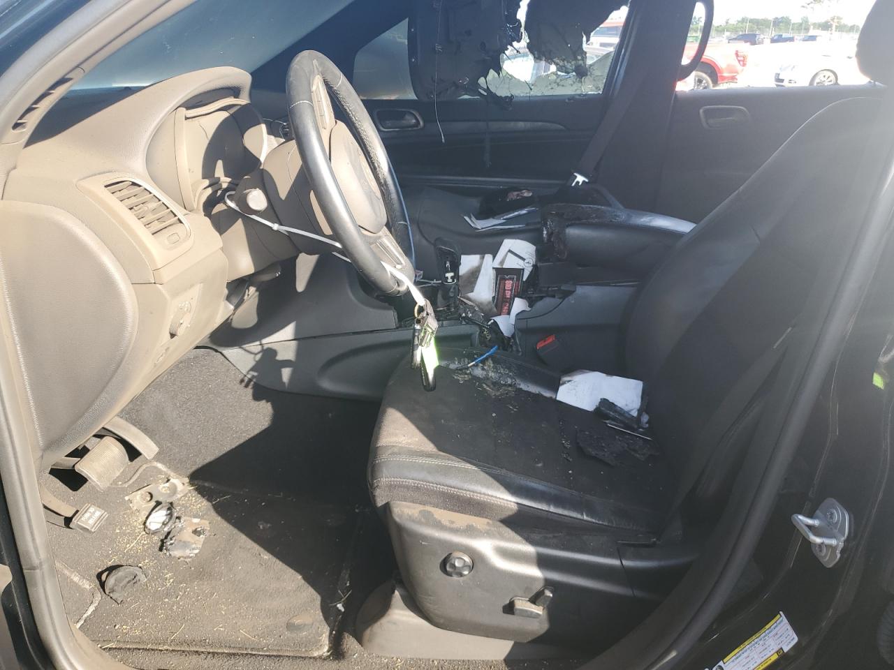 JEEP GRAND CHEROKEE LAREDO