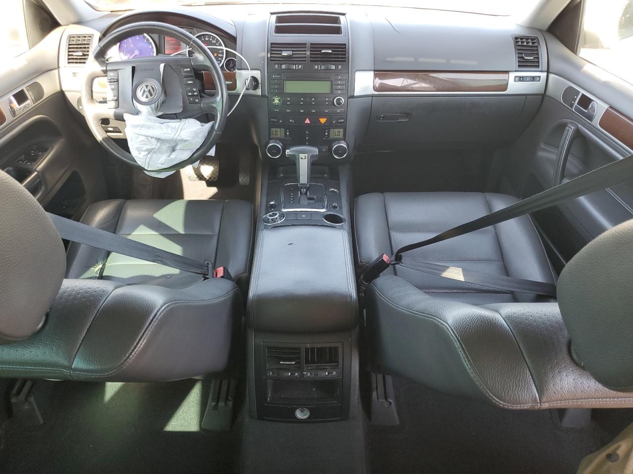 VOLKSWAGEN TOUAREG V6