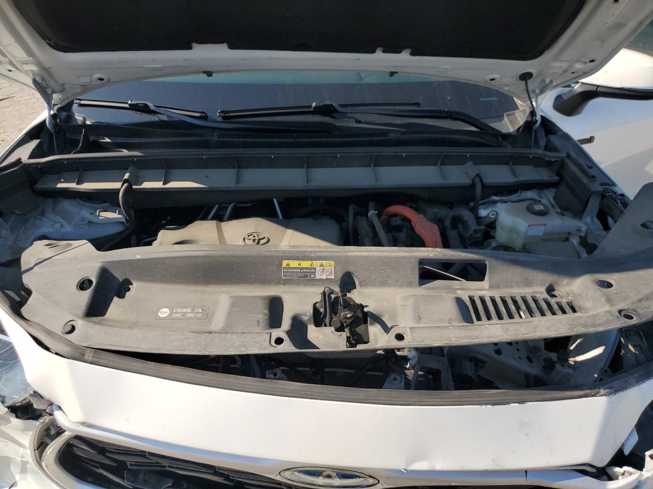 TOYOTA HIGHLANDER HYBRID XLE