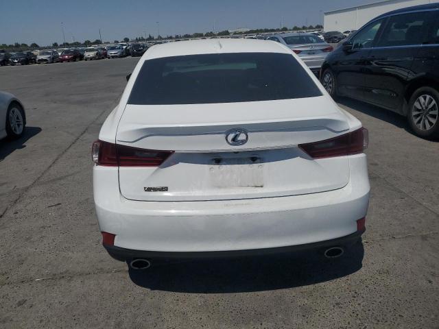 2016 LEXUS IS 200T JTHBA1D29G5014093