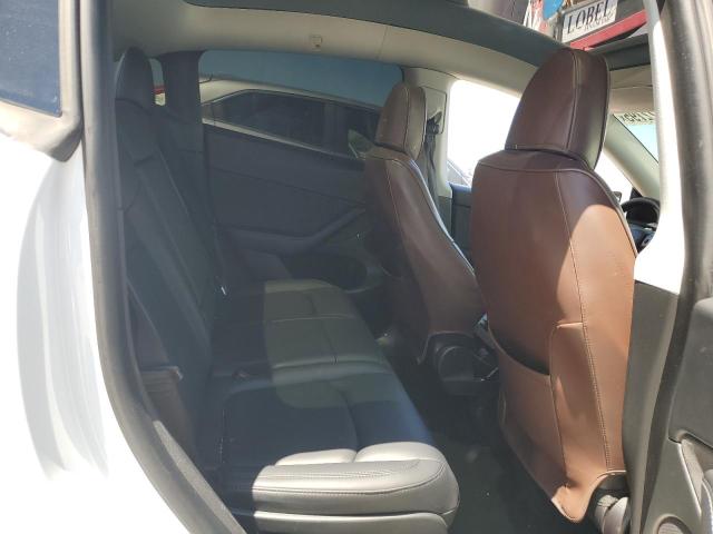 2022 TESLA MODEL Y 7SAYGAEE9NF535798
