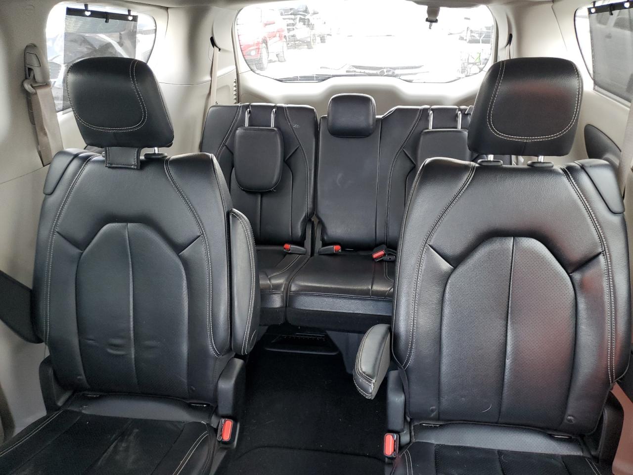 CHRYSLER PACIFICA TOURING L