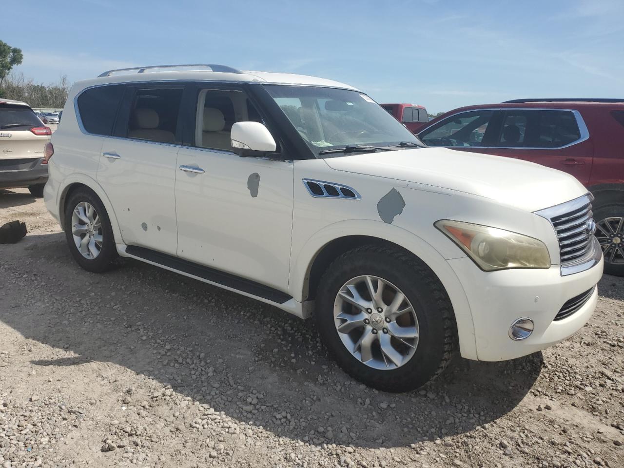 INFINITI QX56